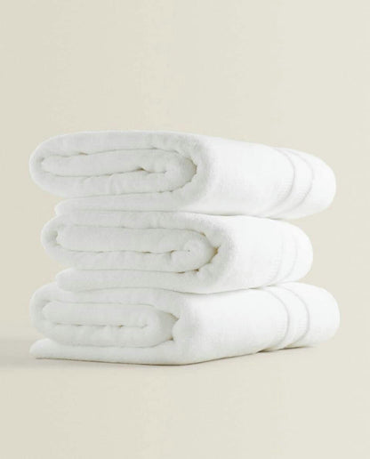 EXTRA SOFT TOWEL WITH DOUBLE BORDER
